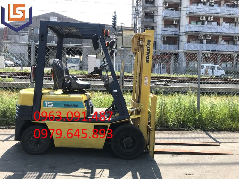 Bàn giao xe nâng Komatsu FD15 tại KCN Tân Thới Hiệp - Xe nâng 1,5 tấn