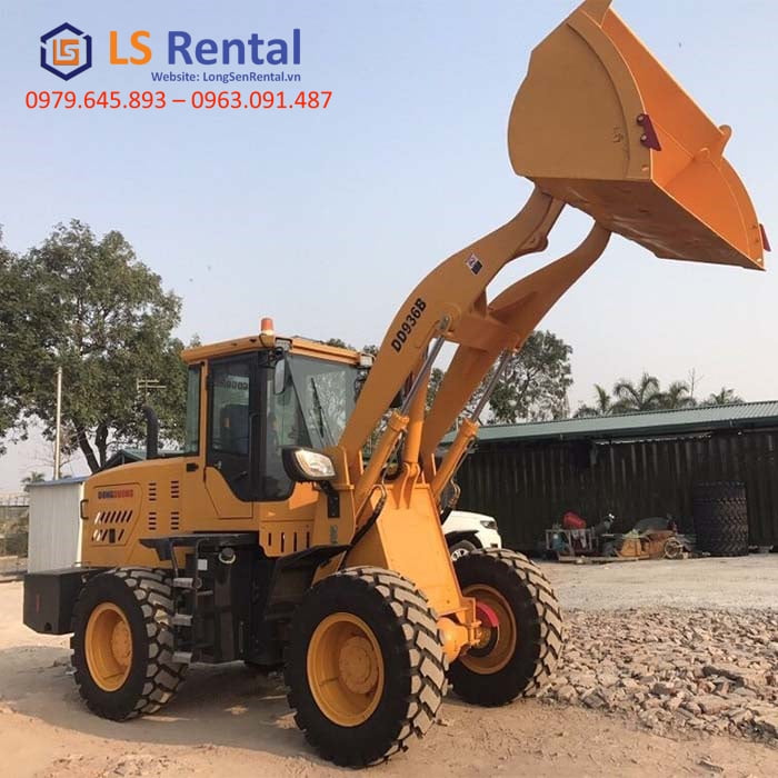 Cho thuê xe xúc lật ở thành phố Hạ Long - Wheel Loaders