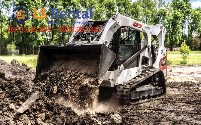 Dịch vụ cho thuê xe xúc lật trượt Bobcat T650 tại KCN Bình Chiểu