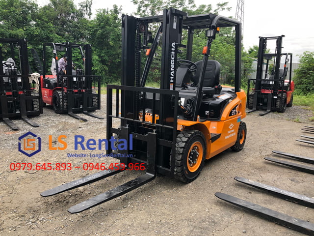 Cho thuê dịch vụ rút container tại Gia Lai - Long Sen Rental